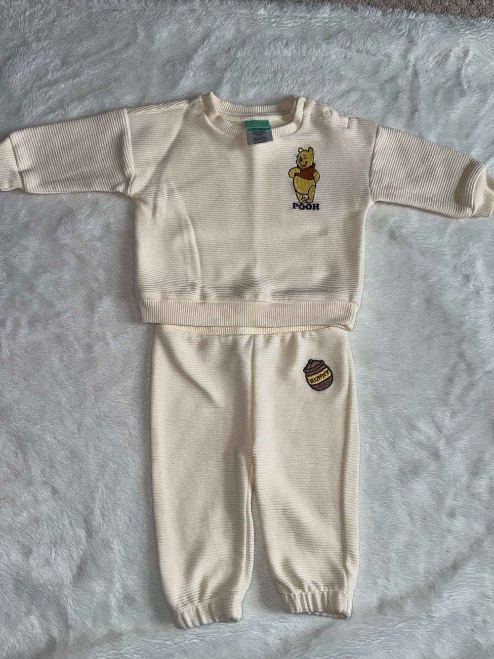 Winnie the Pooh sweat outfit  3-6 months